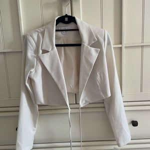 Never worn cropped blazer